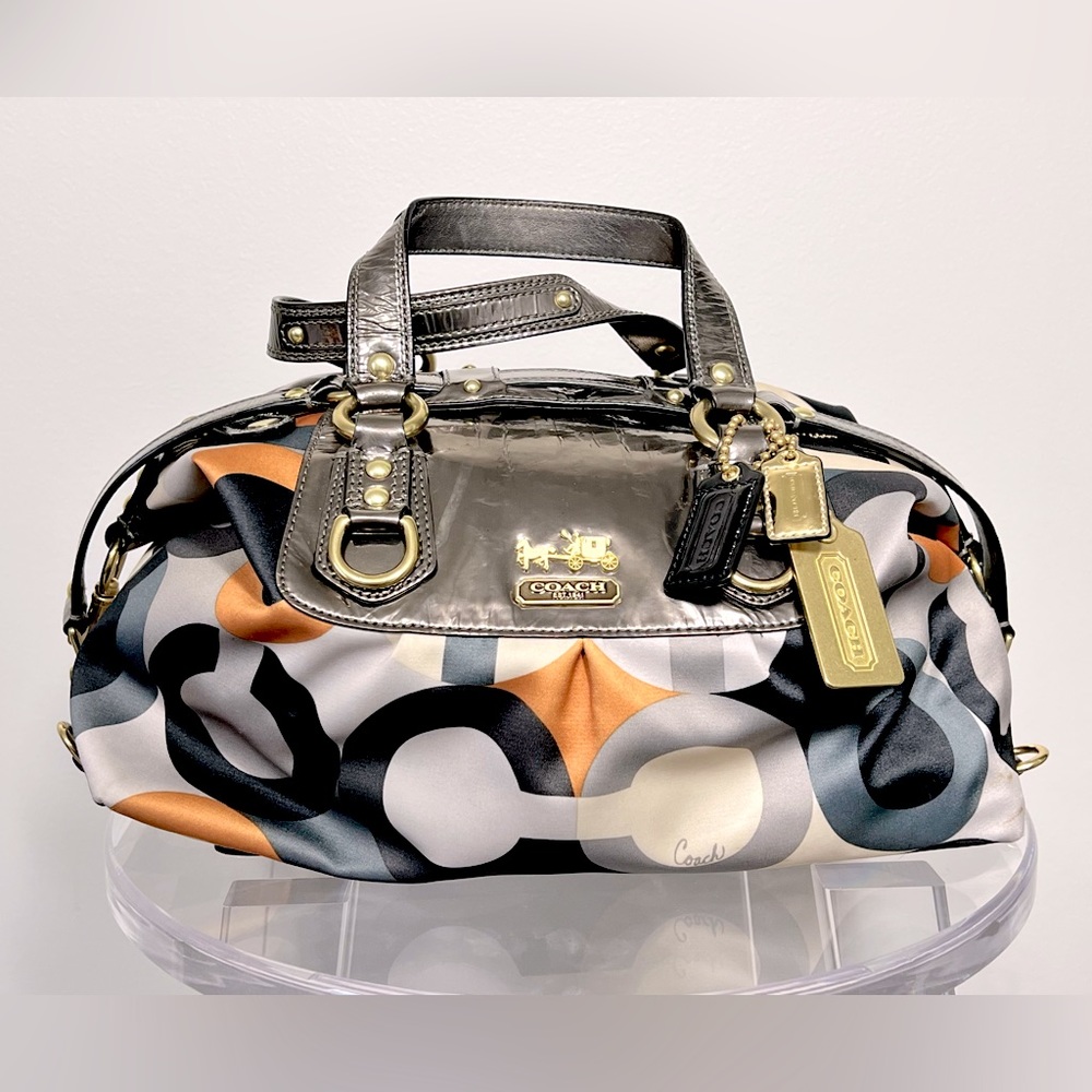 ✨Satin Coach Bag✨